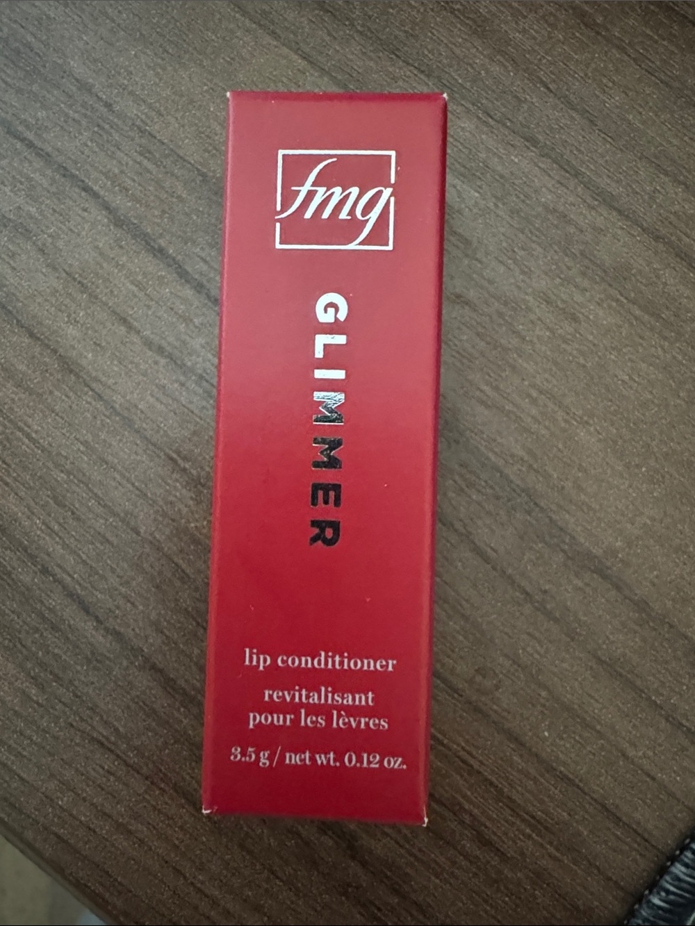 Avon fmg Glimmer Lip Conditioner